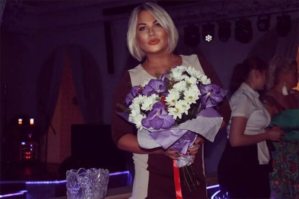  ,   Marina, 38 ,   ,   