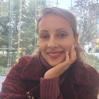  ,   Daria, 37 ,   c 