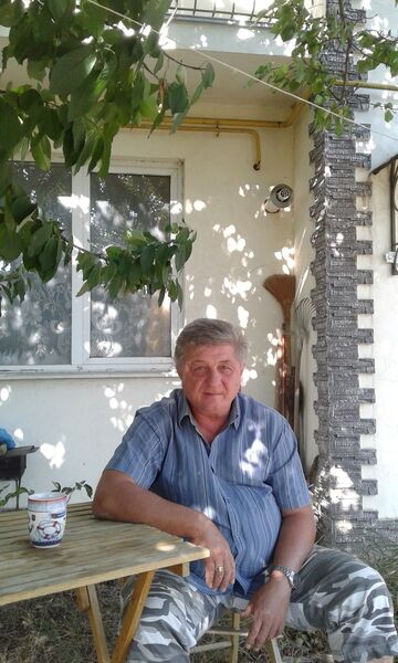  ,   Viktor, 63 ,   ,   , c 