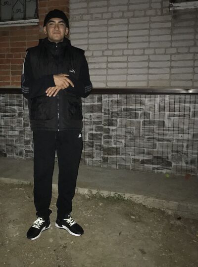  ,   David, 27 ,   ,   