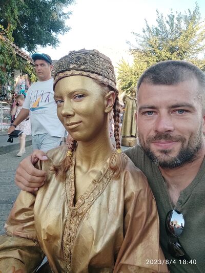  ,   Dmitry, 32 ,   c 