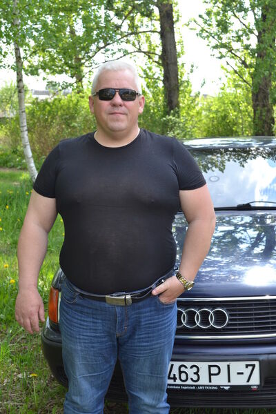  ,   Petr, 57 ,  