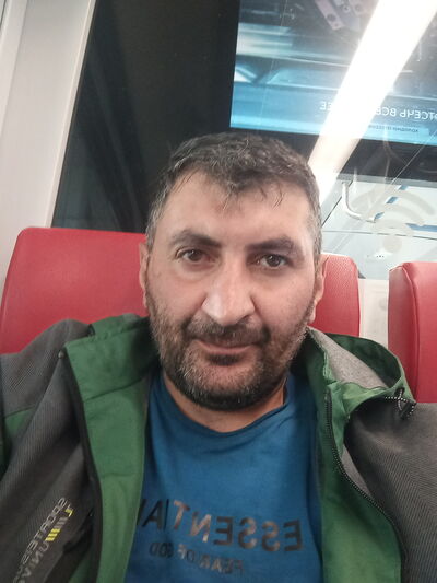  ,   Grisha, 46 ,   ,   