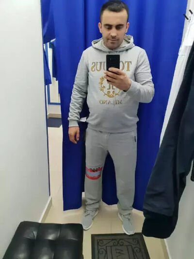  ,   David, 39 ,   ,   , c 