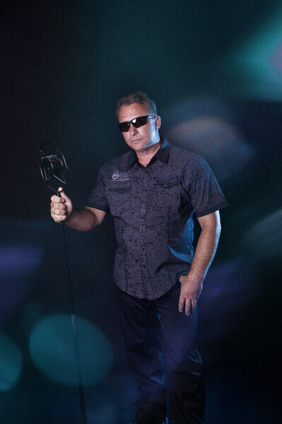  ,   Viktor, 57 ,   ,   