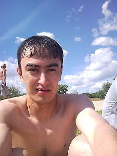  ,   Artur, 32 ,   ,   , c , 