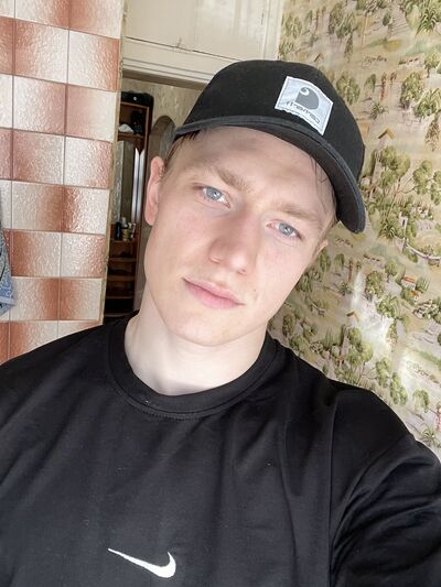  -,   Daniil, 25 ,   ,   