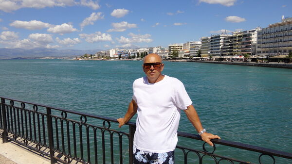  --,   Alexs, 63 ,   