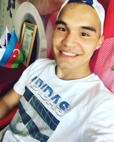  ,   Karim, 29 ,   