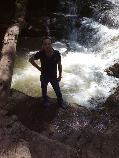  ,   Artur, 31 ,   ,   , c 