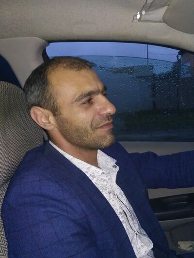  ,   Armen, 43 ,   ,   , c 