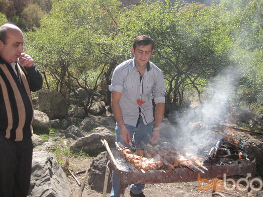  ,   Artur, 39 ,  