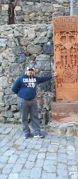  ,   Artur, 54 ,   ,   , c 