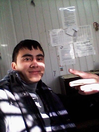  ,   Nodir, 33 ,  