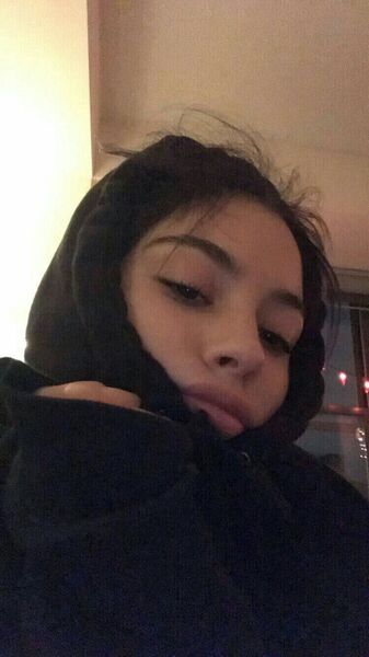  ,   Milka, 22 ,   ,   , c 