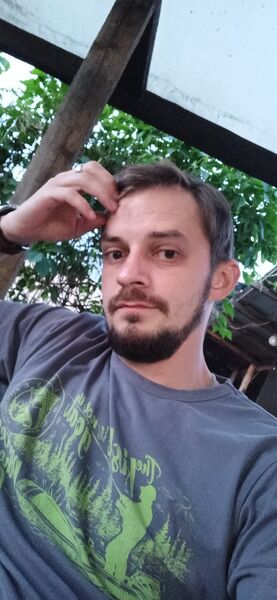  ,   Vladislav, 35 ,     , c 