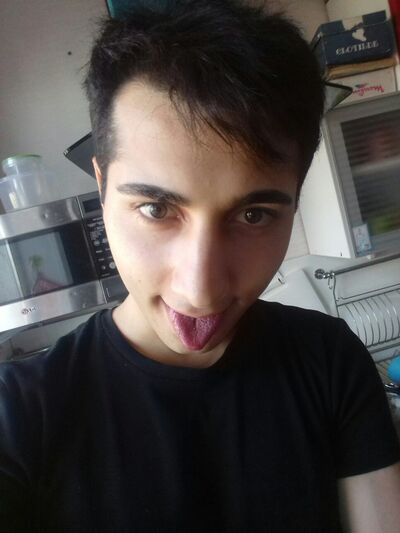  -,   , 33 ,   
