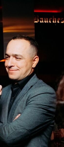  -,   , 32 ,   ,   