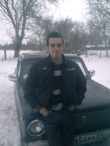  ,   Andrei, 32 ,   ,   , c 