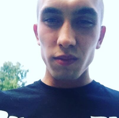  ,   Ansel, 22 ,  