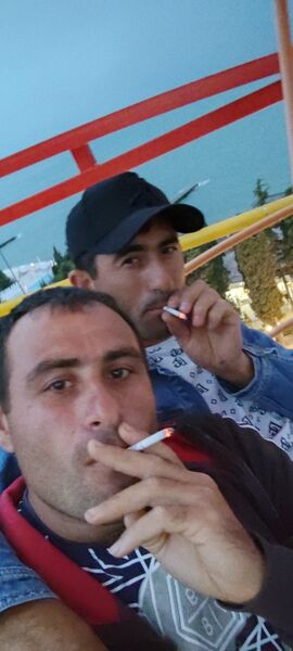  ,   Armen, 33 ,   ,   