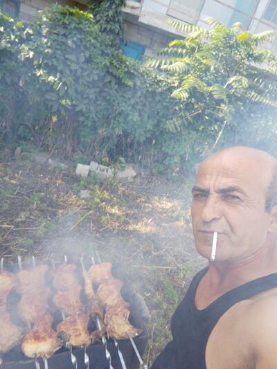  ,   Hrant, 47 ,   ,   