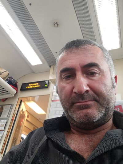  ,   Ilya, 40 ,   ,   