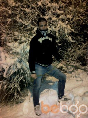  ,   Jack, 32 ,   