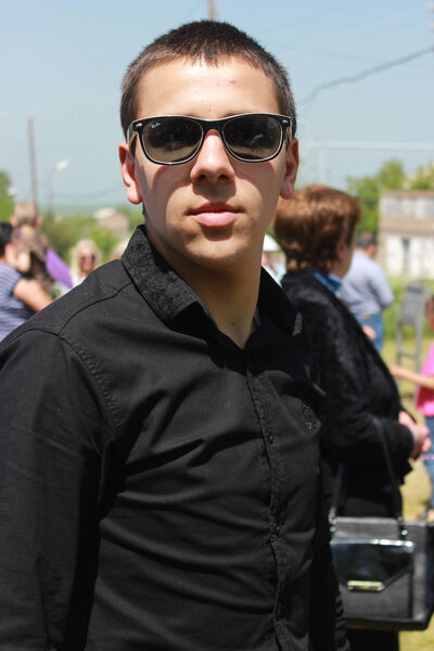  ,   Gevor, 24 ,   