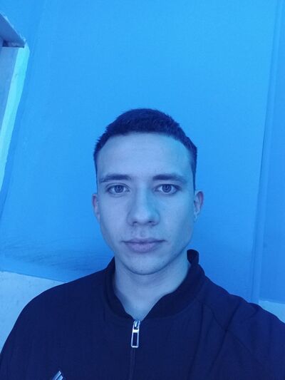  ,   Victor, 25 ,   ,   , c , 