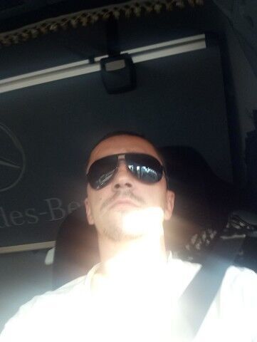  ,   ANDREY, 42 ,   