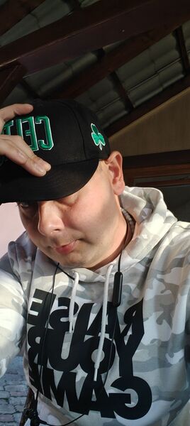  ,   Erik, 34 ,   ,   