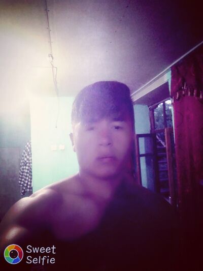  -,   Bek, 28 ,   ,   
