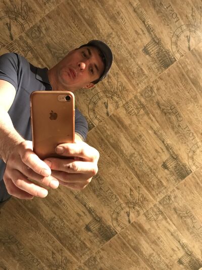  ,   Alex, 45 ,   ,   