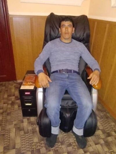  ,   Alek, 35 ,   ,   