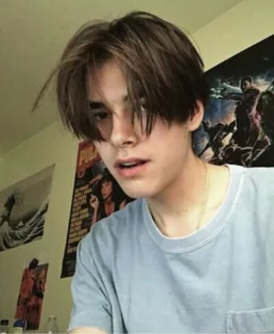  ,   Artur, 20 ,   ,   