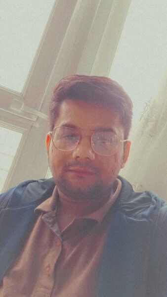  ,   Saad, 32 ,   ,   