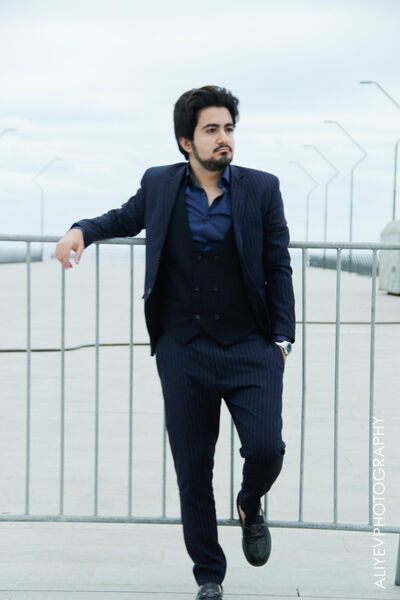  ,   Kenan, 28 ,   ,   , c 