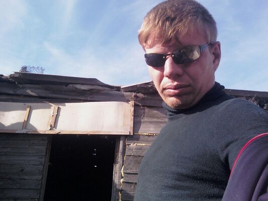  ,   Denis, 35 ,   ,   , c 