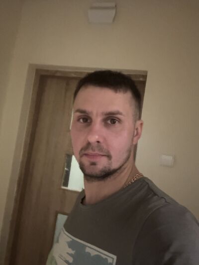   ,   Viktor, 36 ,   ,   
