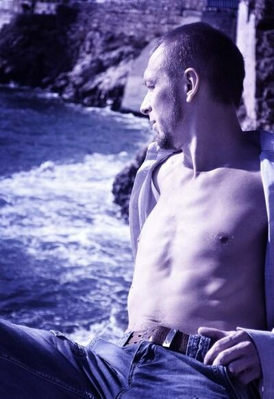  ,   Pavel, 46 ,   