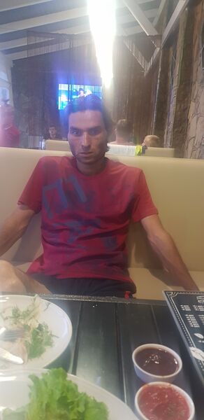  ,   Ruslan, 44 ,   ,   