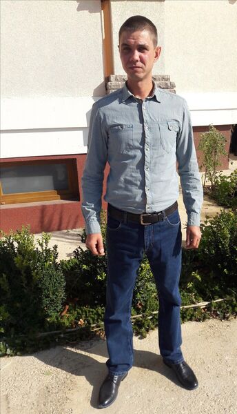  ,   Denis, 44 ,   ,   , c 