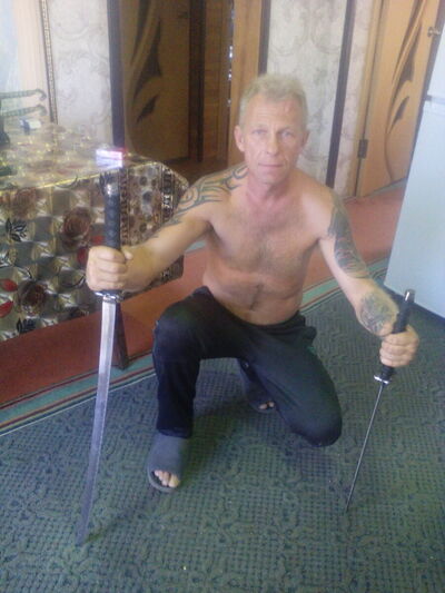  ,   Vladimir, 58 ,   , c 