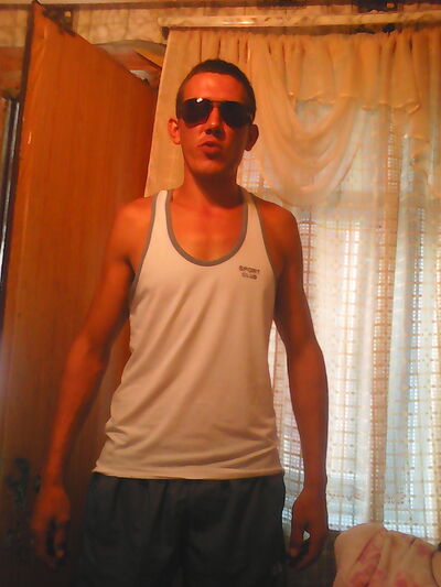  ,   Serqei, 36 ,   
