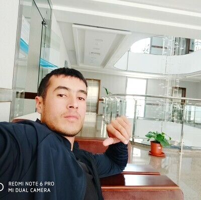  -,   Zafar, 33 ,   ,   , c 