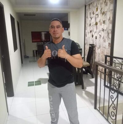  ,   Lenderson, 42 ,   ,   