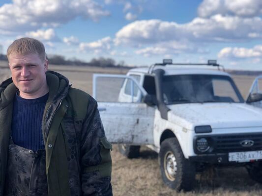  ,   Vladimir, 34 ,   ,   