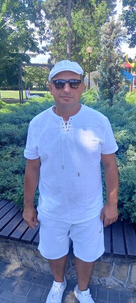  ,   Vladislav, 47 ,   ,   , c 