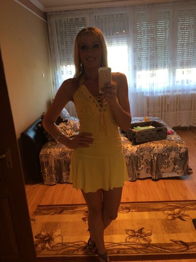  ,   Viktoria, 44 ,   ,   , c 